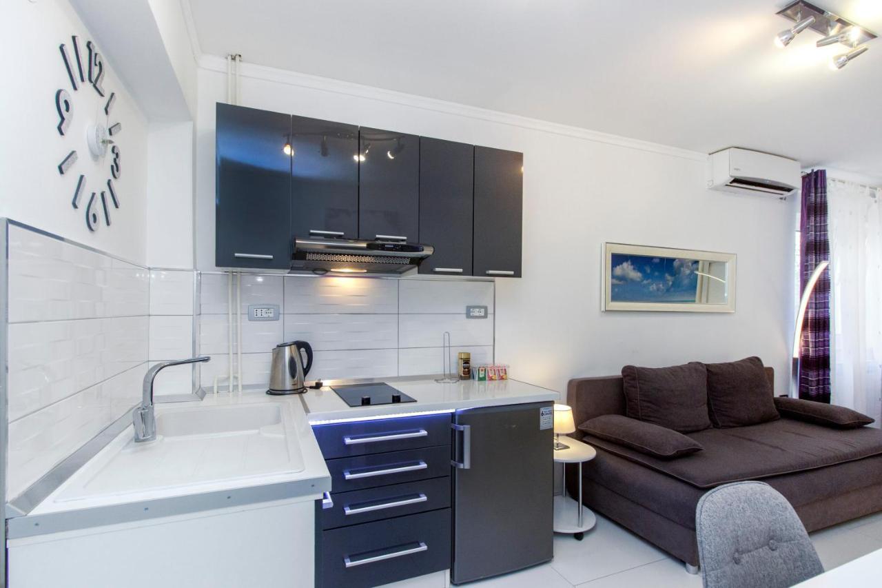 Apartment Seaside, Free Parking Шибеник Экстерьер фото